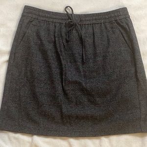 Gray and maroon pull on skirt